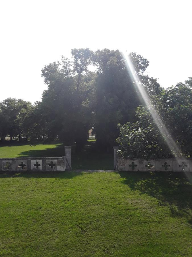 Le Moulin A Vent Bed & Breakfast Bertric-Buree Luaran gambar
